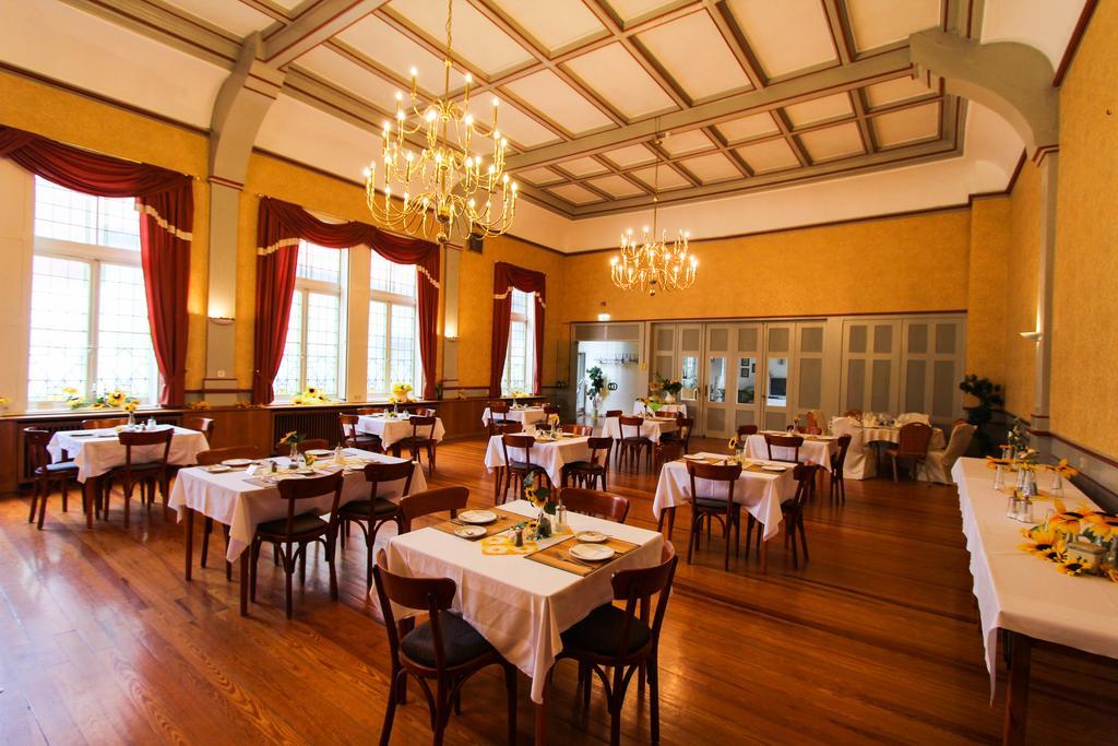 Hotel Deutsches Haus Northeim Kültér fotó